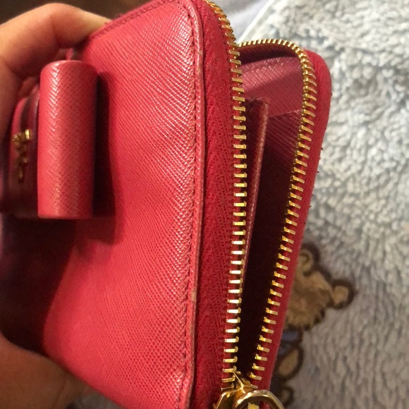 Prada Saffiano Fiocco Bow Tie Zippy Wallet - Picture 6 of 6